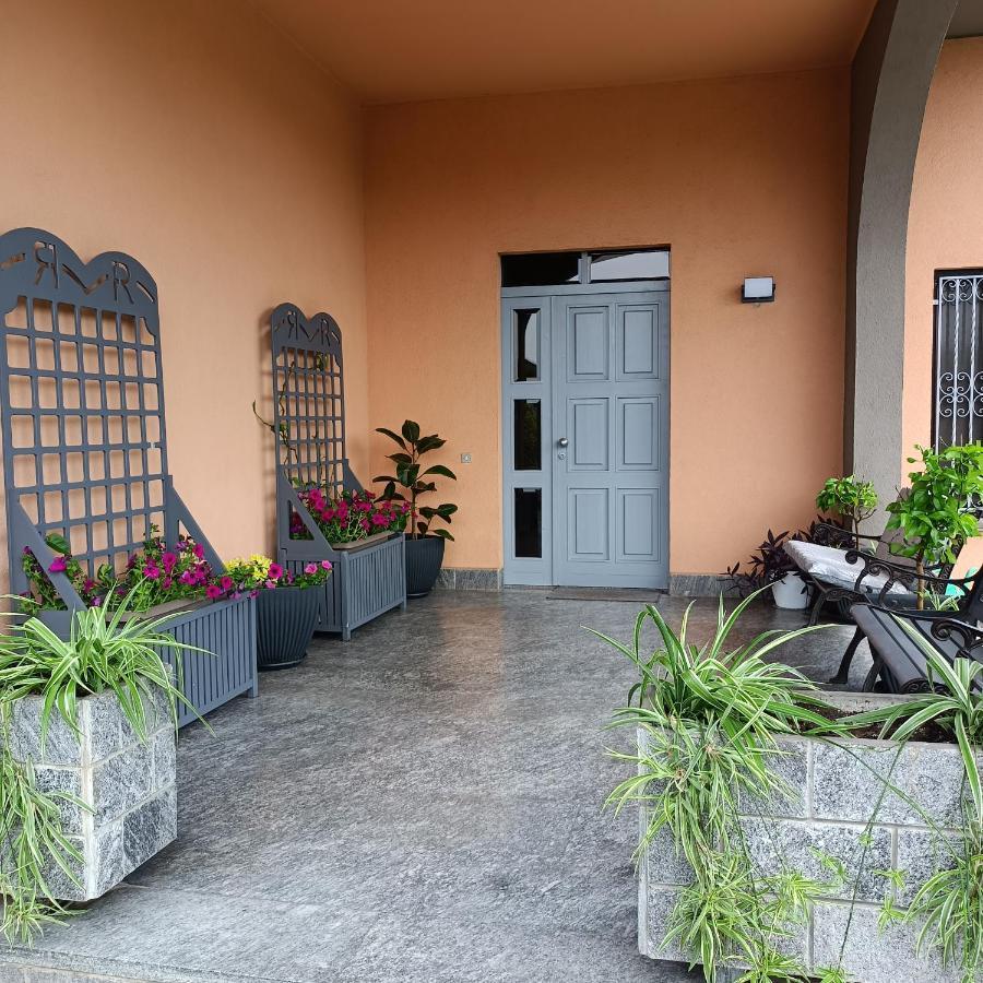 Villa 2 Cassano dʼAdda Exterior foto